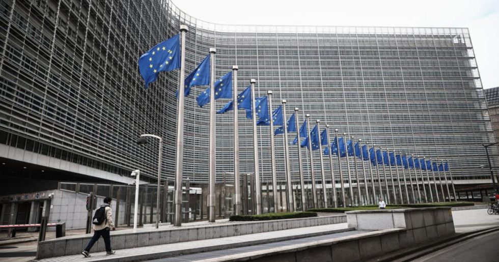 Ε.Ε.: Το... δράμα της σημερινής Συνόδου - Δύο «σχολές σκέψεις» για την ενέργεια, πού ανήκει η Ελλάδα